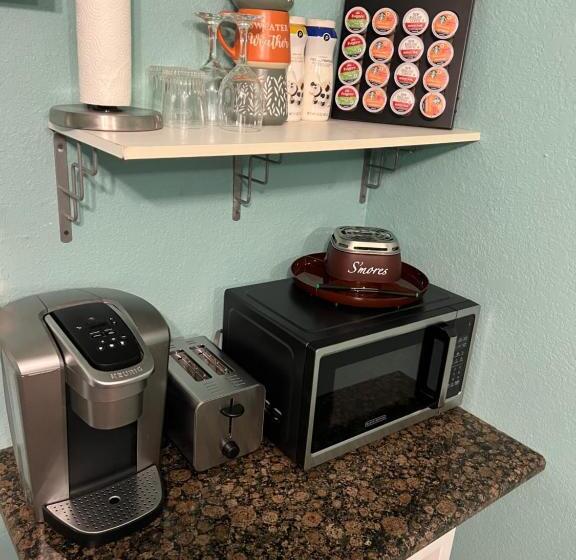 منزل غرفة نوم واحدة, La Adventura Villa