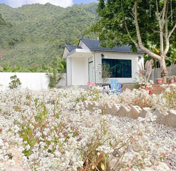 اتاق استاندارد با چشمانداز باغ, Mộc Châu House