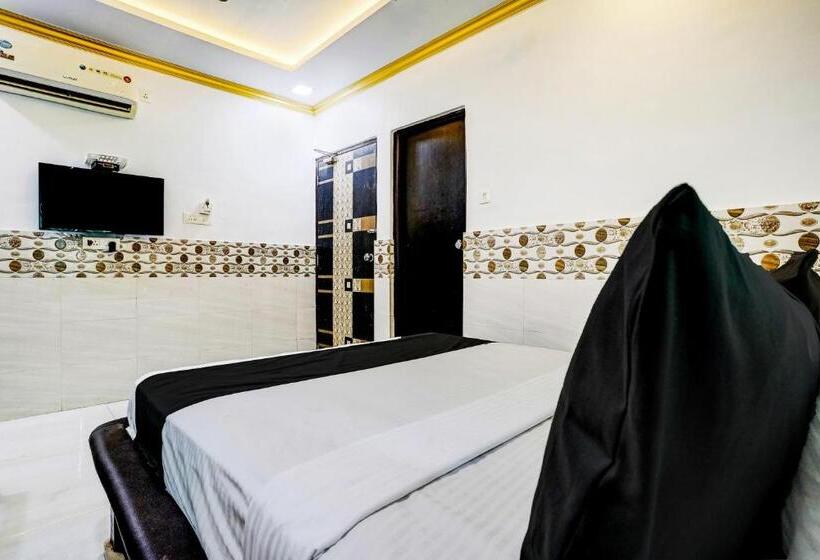 اتاق استاندارد, Oyo Flagship Shree Sai Residency