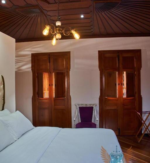 סוויטה נשיאותית, San Miguel De Salento