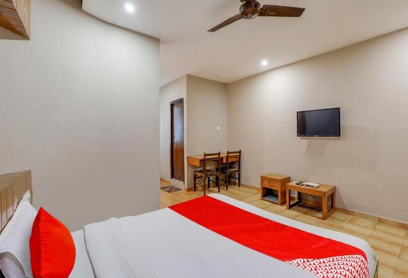 غرفة كلاسيكية ثلاثية, Oyo Hotel Roshni