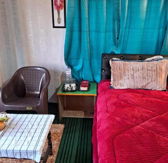 חדר דלוקס, Conifer View Guest House