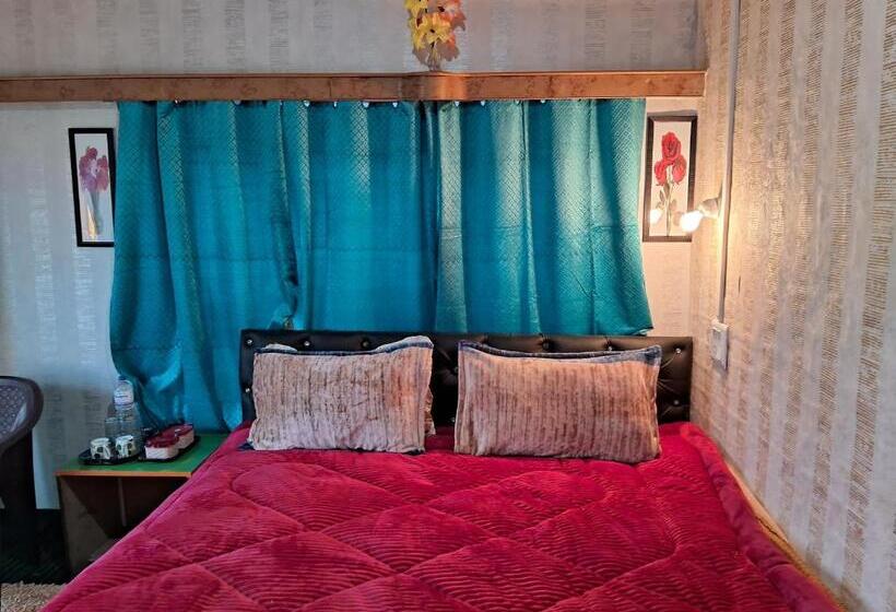 חדר דלוקס, Conifer View Guest House