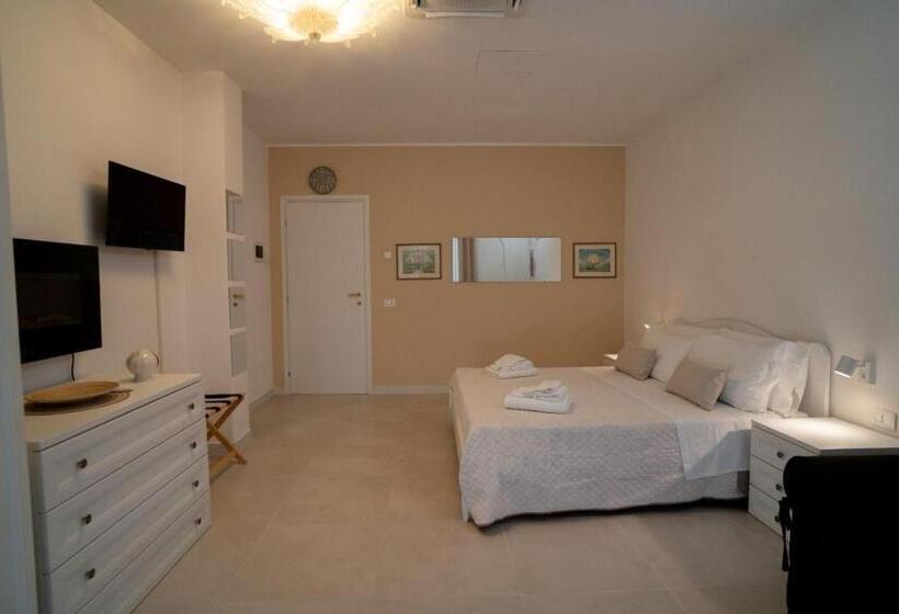 スタンダードスタジオ, Lamapulia