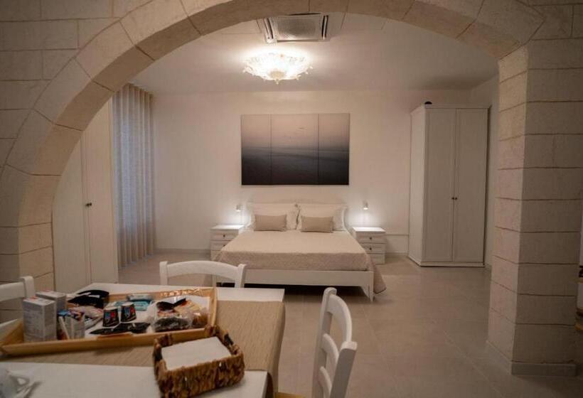 Номер Стандарт с Гидромассажем, Lamapulia