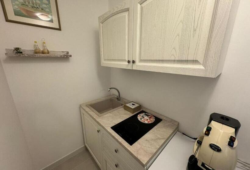 Номер Deluxe, Lamapulia