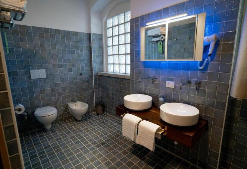 デラックスルーム, Lamapulia