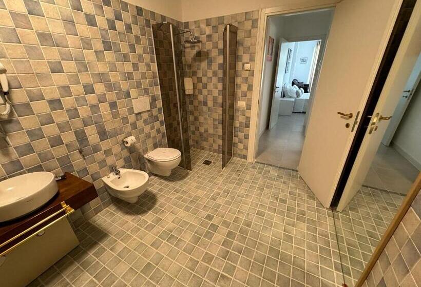 ガーデンビュースタンダードルーム, Lamapulia