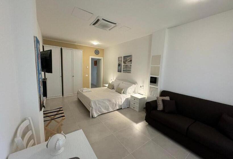 ガーデンビュースタンダードルーム, Lamapulia