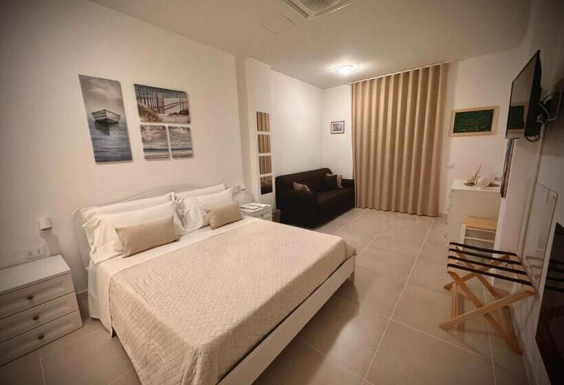 ガーデンビュースタンダードルーム, Lamapulia