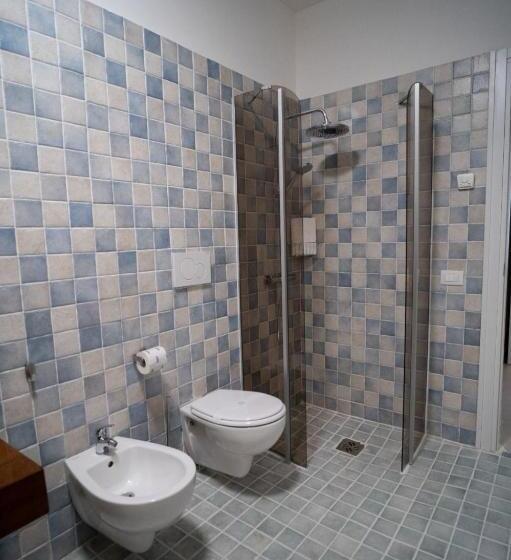 ガーデンビュースタンダードルーム, Lamapulia