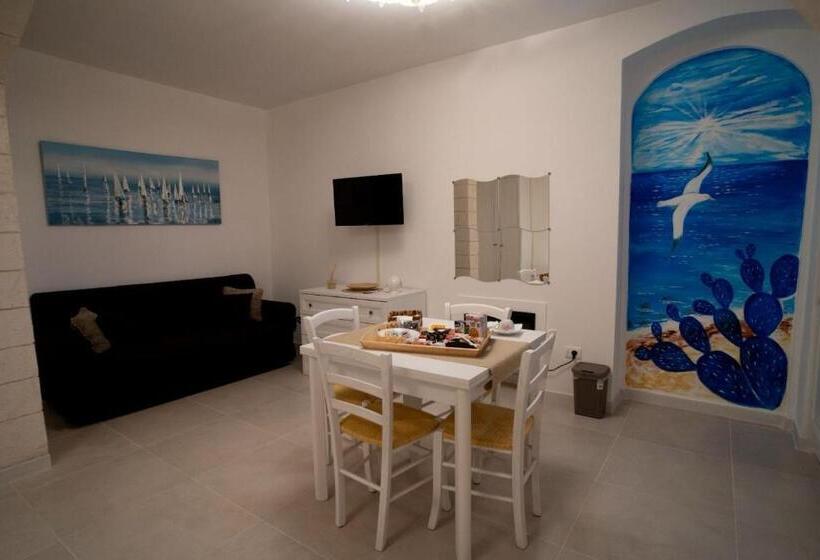 バスタブ付きスタンダードルーム, Lamapulia