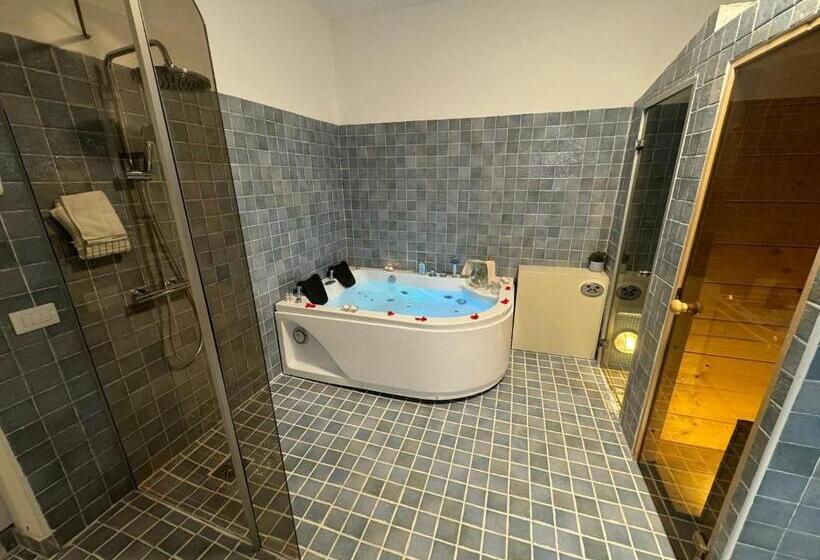 デラックスルーム, Lamapulia