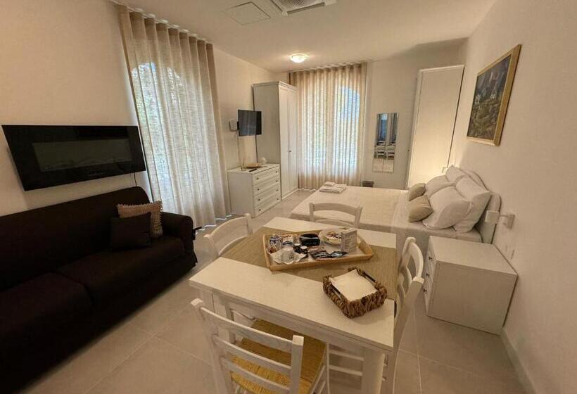 デラックスルーム, Lamapulia