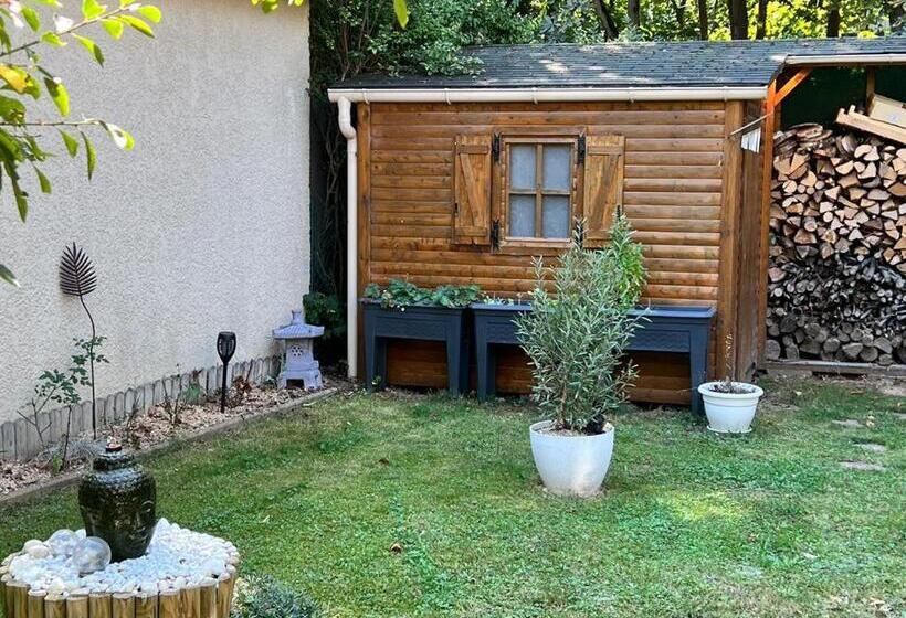 غرفة قياسية رباعية, Room In Bb   Nathalies Home   2 Bedrooms Breakfast