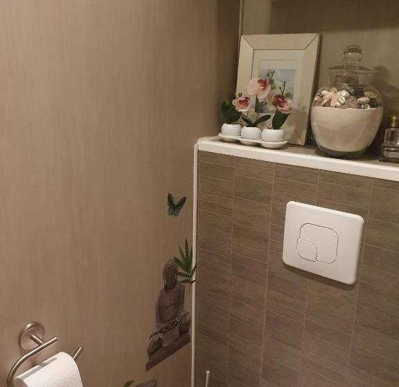 غرفة قياسية رباعية, Room In Bb   Nathalies Home   2 Bedrooms Breakfast