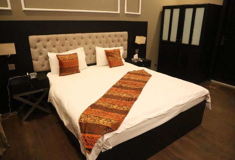 اتاق لوکس, Sunshine Guest House