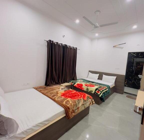 Quarto Estandar, Shree Radhe Mohan Hotel And Resort Khatushyamji