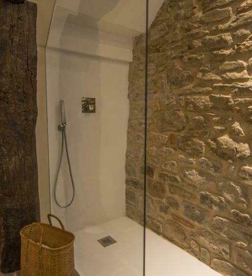 جناح مزود بجاكوزى, Tuttomio Suite Con Idromassaggio