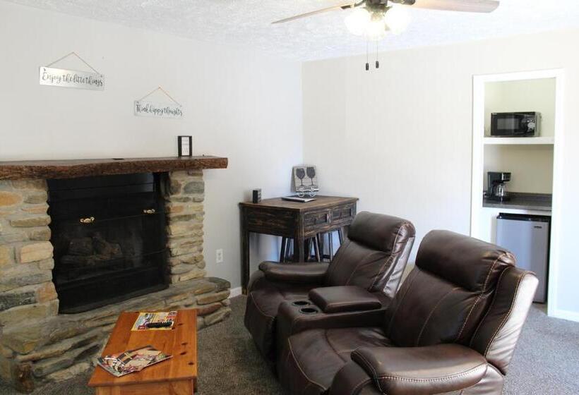 جناح سرير كينج, Heidi Motel   Helen