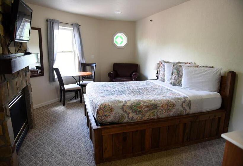 جناح مطلّ علي الجبل, Heidi Motel   Helen