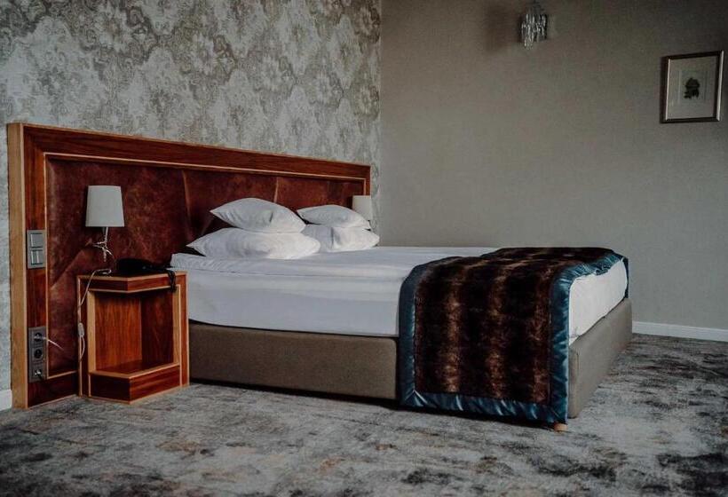 اتاق راحتی, Alter