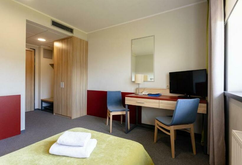 标准单人间, Aqua Zdrój