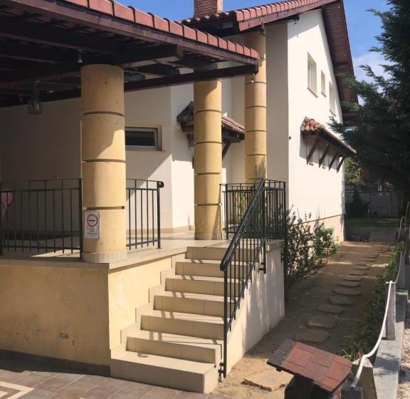 Номер Basic, Bagolyvár Inárcs