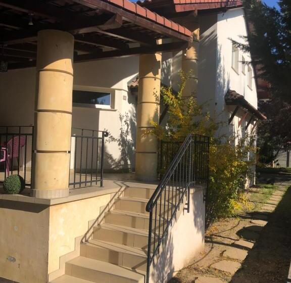 Четырехместный Номер Стандарт, Bagolyvár Inárcs