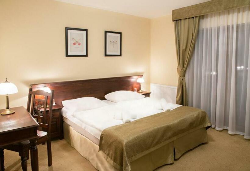 Номер Стандарт, Carmen