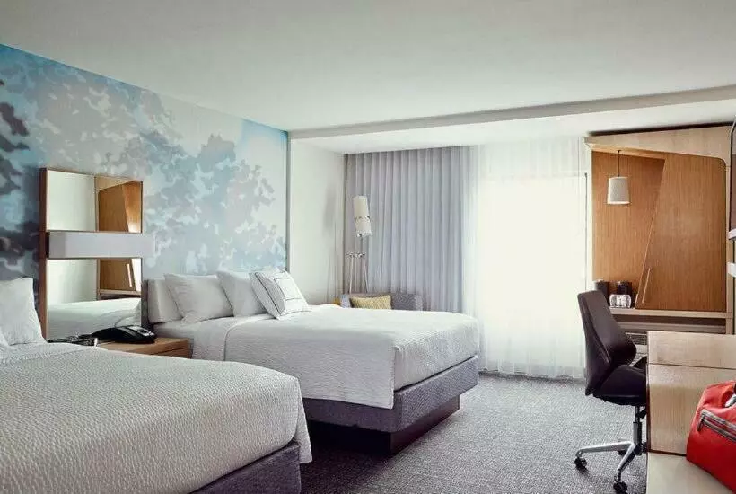 キングサイズベッドのスタンダードルーム, Courtyard By Marriott Lake George