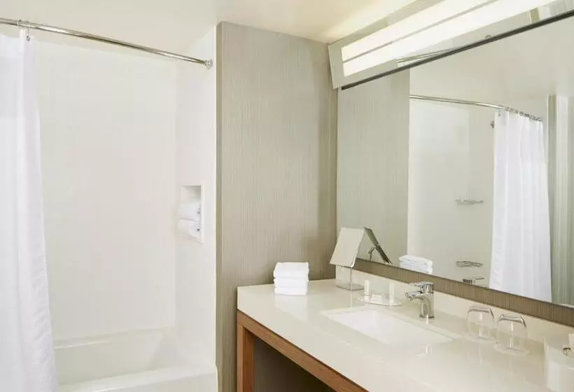 ２ベッドスイートルーム, Courtyard By Marriott Lake George