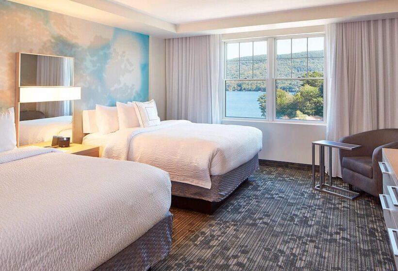 Suite with lake view, Courtyard By Marriott Lake George