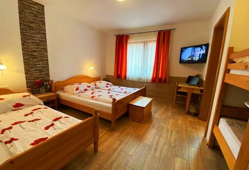 اتاق استاندارد چهار تخته, Guesthouse Mesec Zaplana