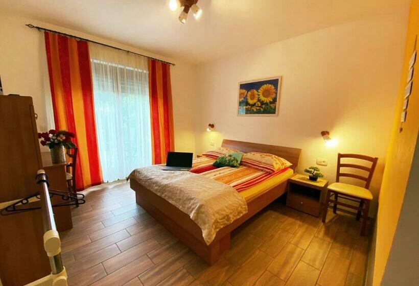 اتاق استاندارد, Guesthouse Mesec Zaplana