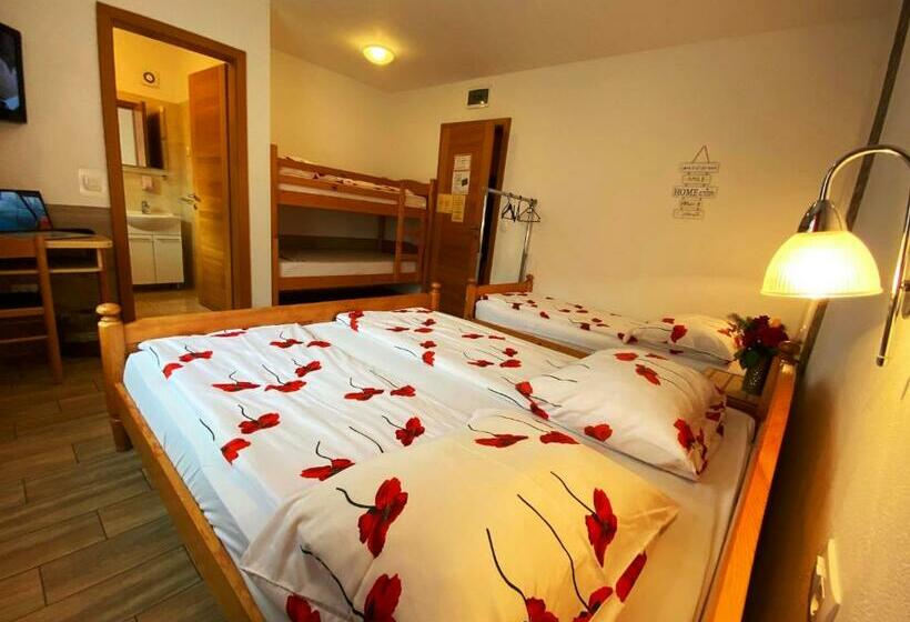 اتاق استاندارد چهار تخته, Guesthouse Mesec Zaplana