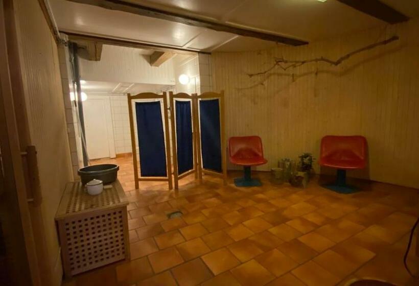 标准工作室, Kvarnen Pensionat Och Restaurang