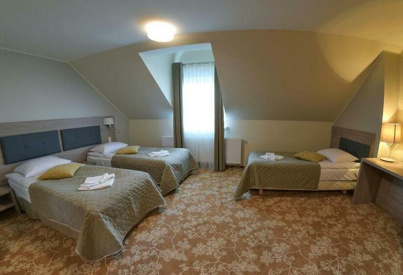 Трехместный Номер Deluxe, Panorama Nowy Sącz