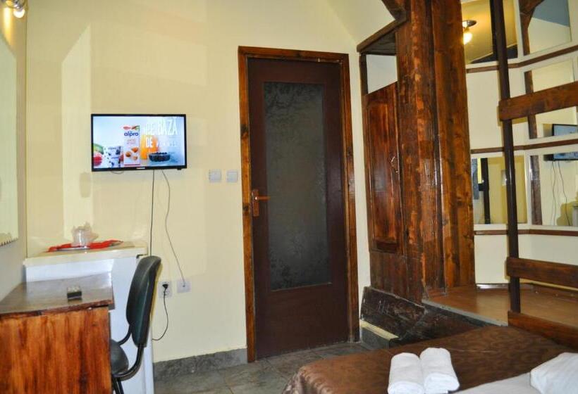 חדר סטנדרט יחיד, Pension Flamingo