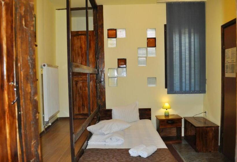 חדר סטנדרט יחיד, Pension Flamingo