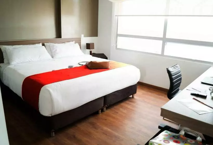 キングサイズベッドのスタンダードルーム, Pop Art Hotel Tocancipá Y Centro De Convenciones