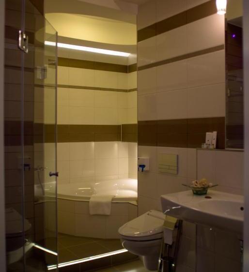 Люкс Повышенной Комфортности, Soleil Apartman Szeged