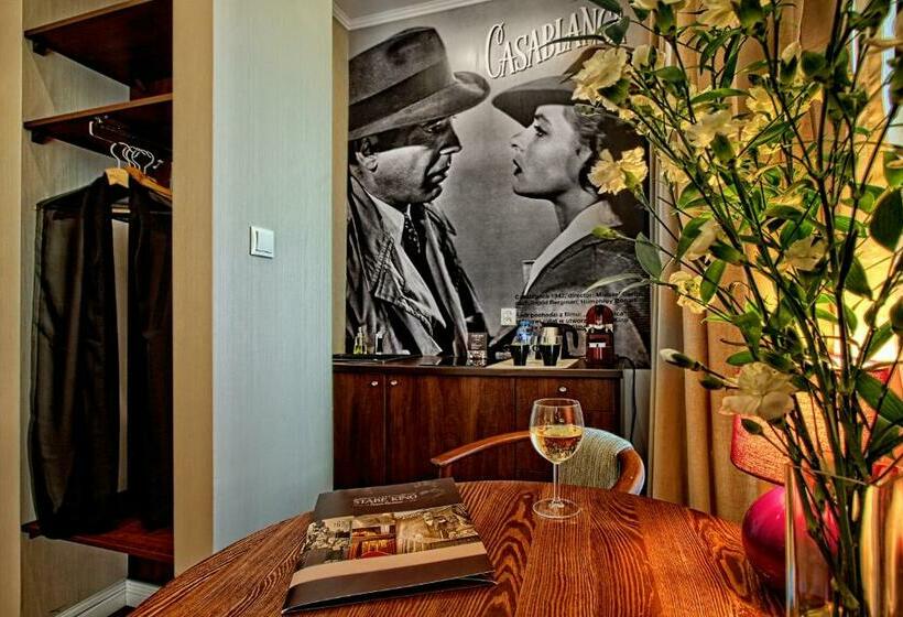 آپارتمان 1 خوابه, Stare Kino Cinema Residence