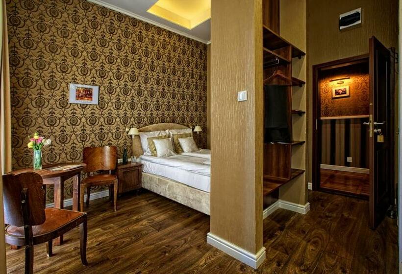 آپارتمان 1 خوابه, Stare Kino Cinema Residence