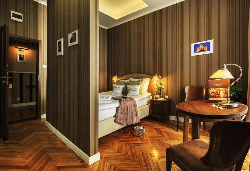 آپارتمان 1 خوابه, Stare Kino Cinema Residence