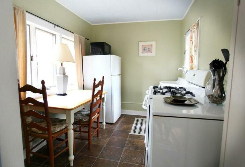 1ベッドルームハウス, The Pines Cottages