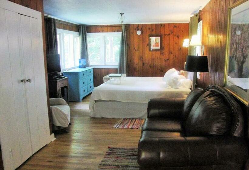 1ベッドルームハウス, The Pines Cottages