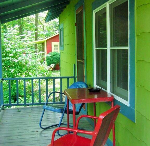 1ベッドルームハウス, The Pines Cottages