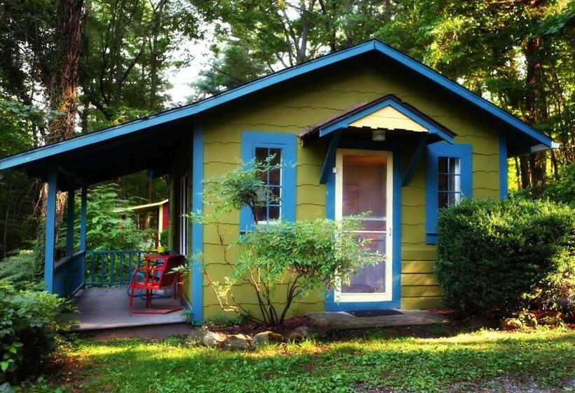 1ベッドルームハウス, The Pines Cottages