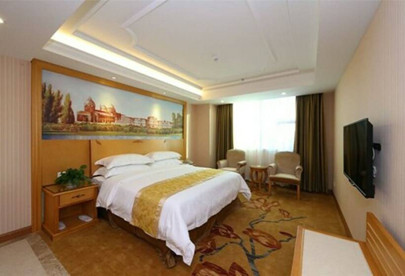 豪华套房, Vienna International Hotel Guangzhou Panyu City Bridge Center International